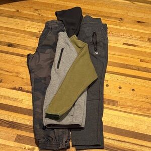 GAP Kids Green, Gray & Black Matching Set